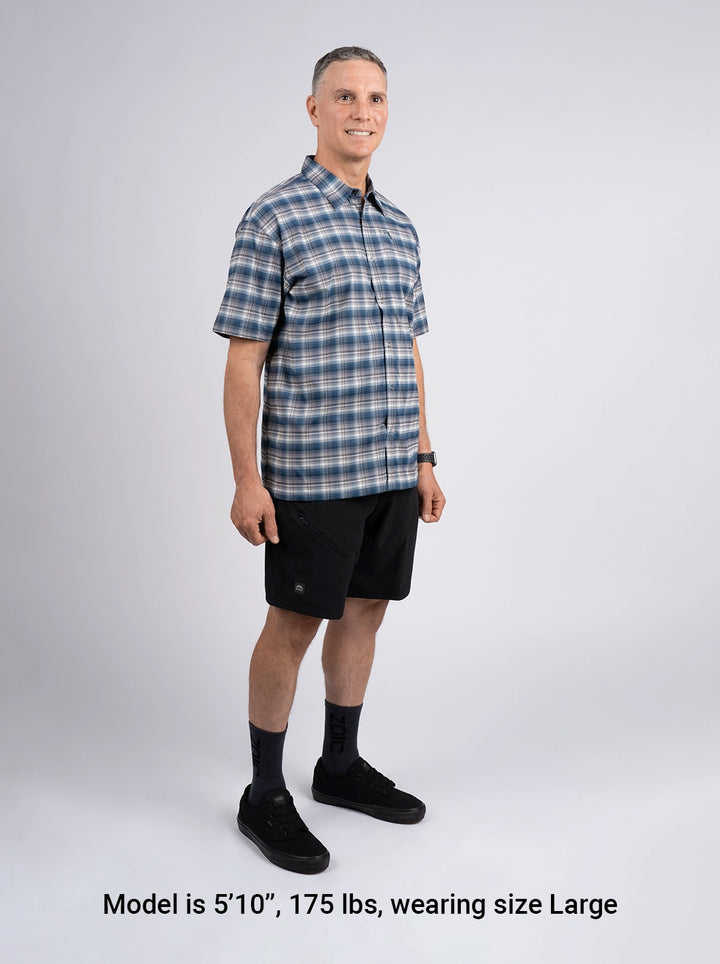 Black Guide 9 Shorts#color_black