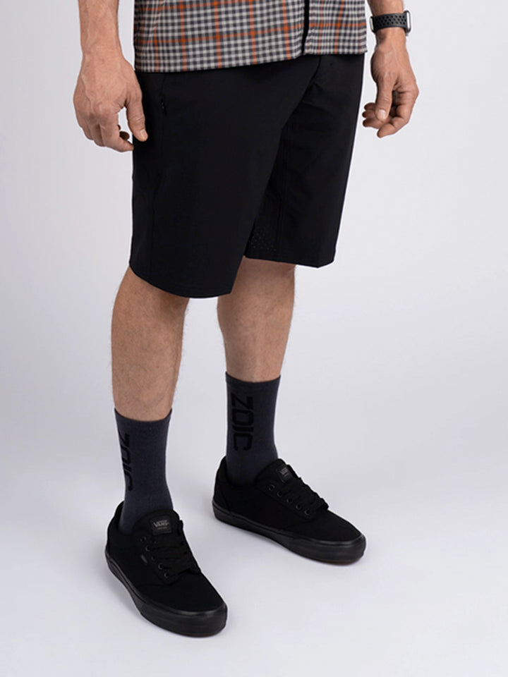 Black Edge Shorts#color_black